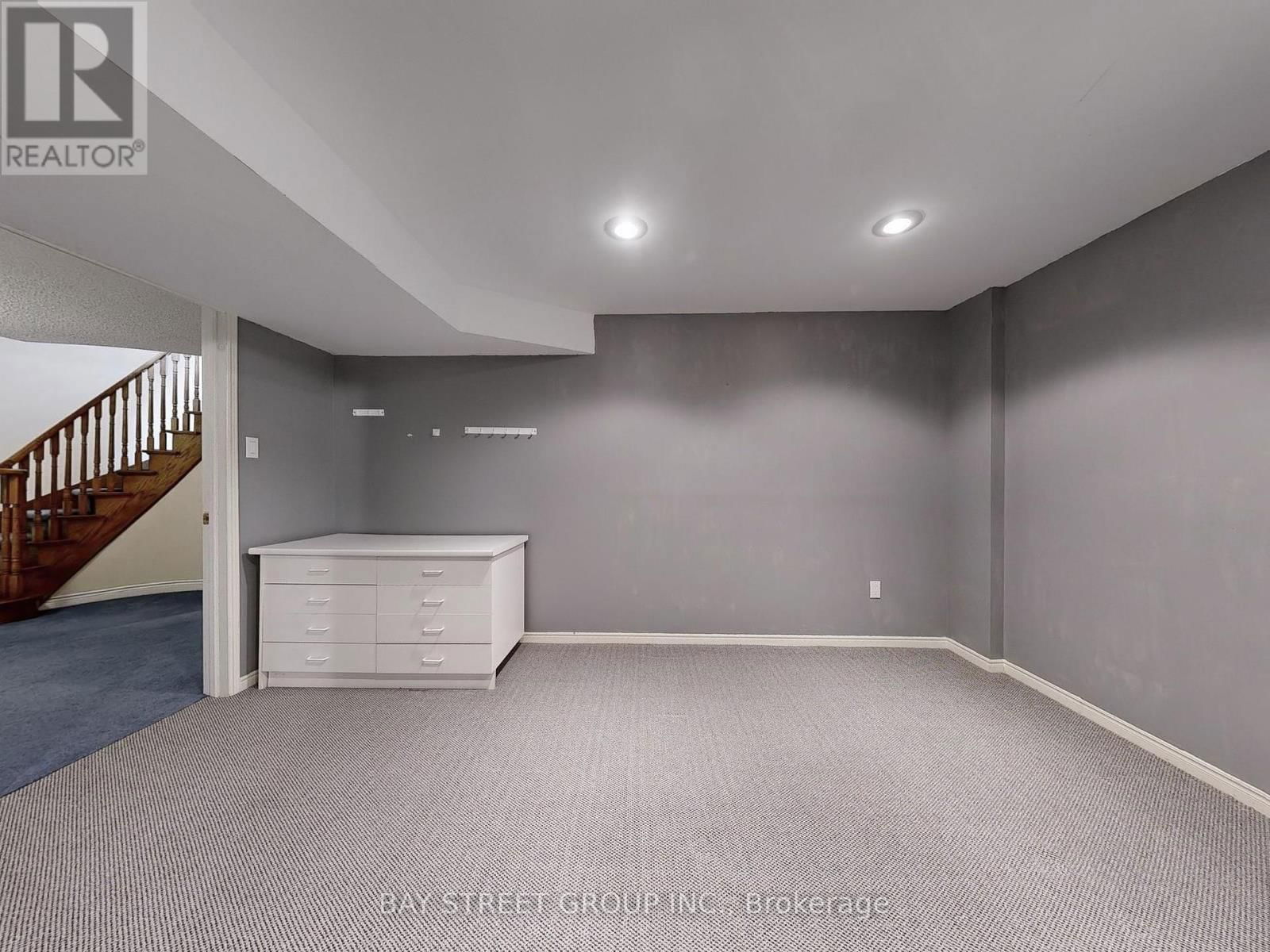 1 LUNAU LANE Image 39