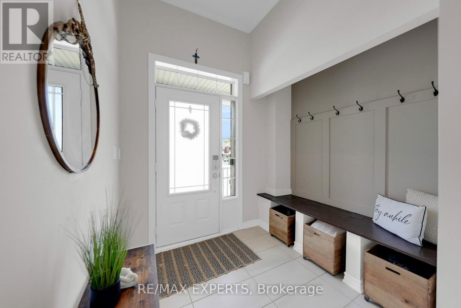 1 CLIFFORD CRESCENT Image 3