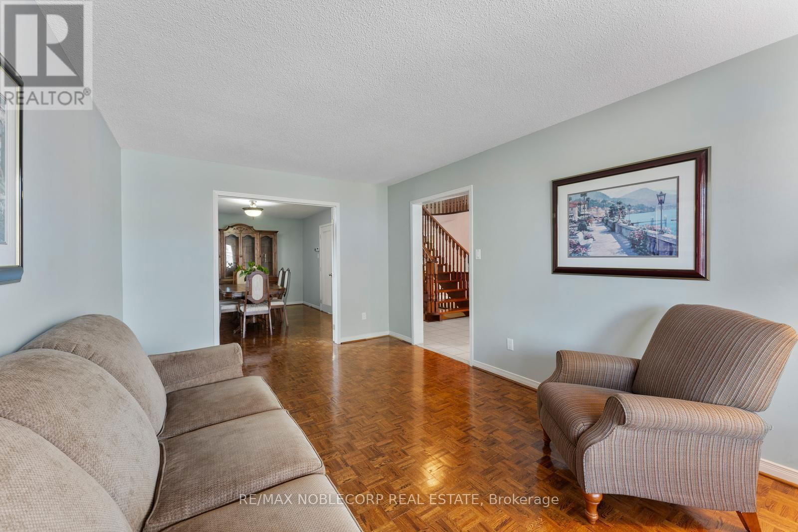 19 CASTLEHILL ROAD Image 12