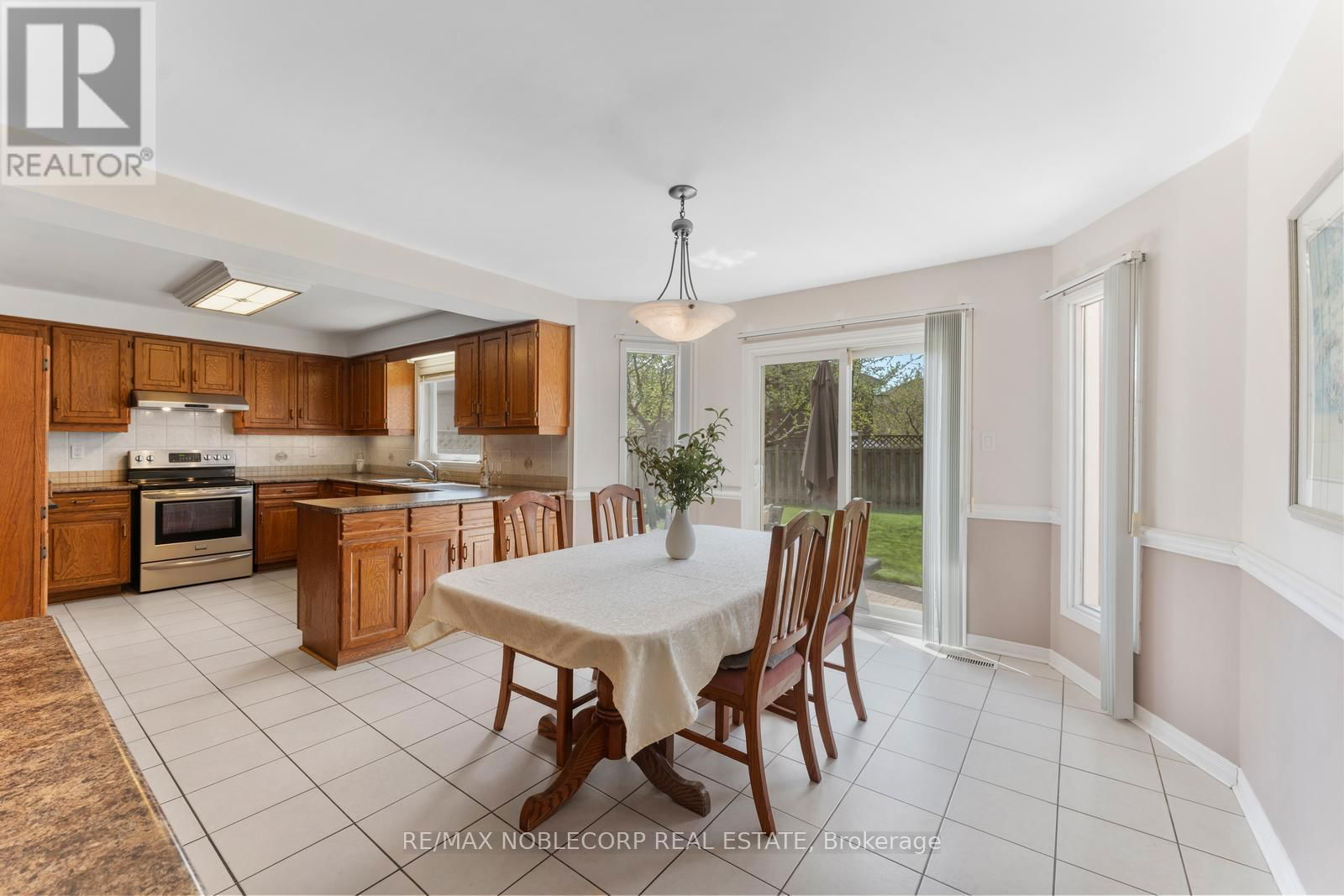 19 CASTLEHILL ROAD Image 17