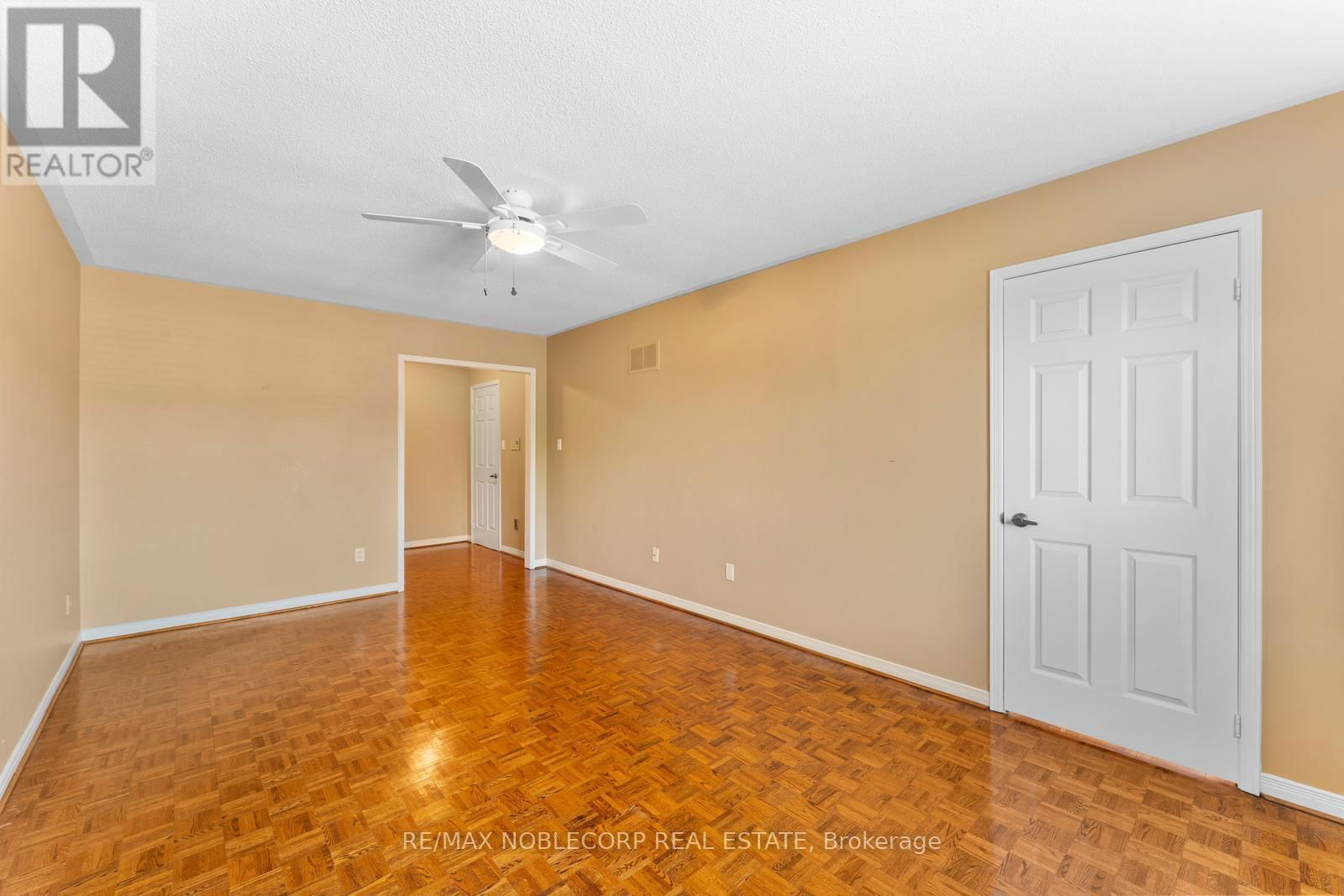 19 CASTLEHILL ROAD Image 26