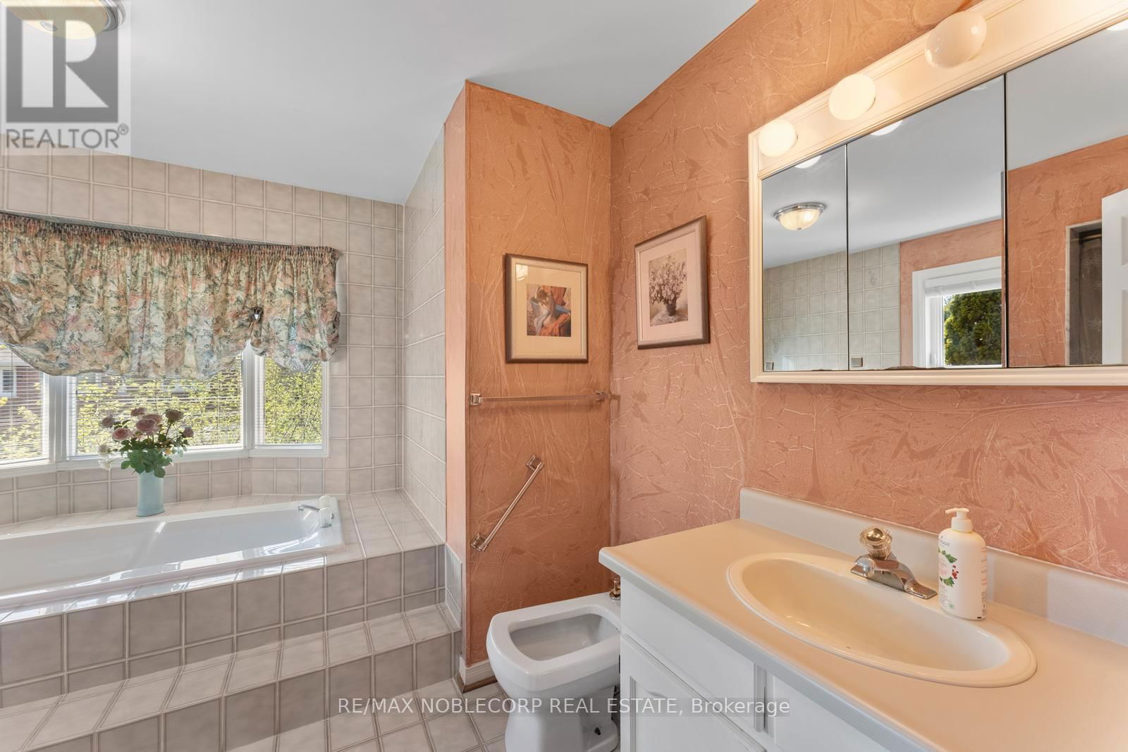 19 CASTLEHILL ROAD Image 27