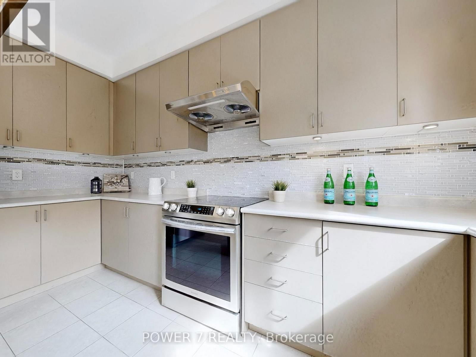 19 SPIV GROVE WAY Image 18