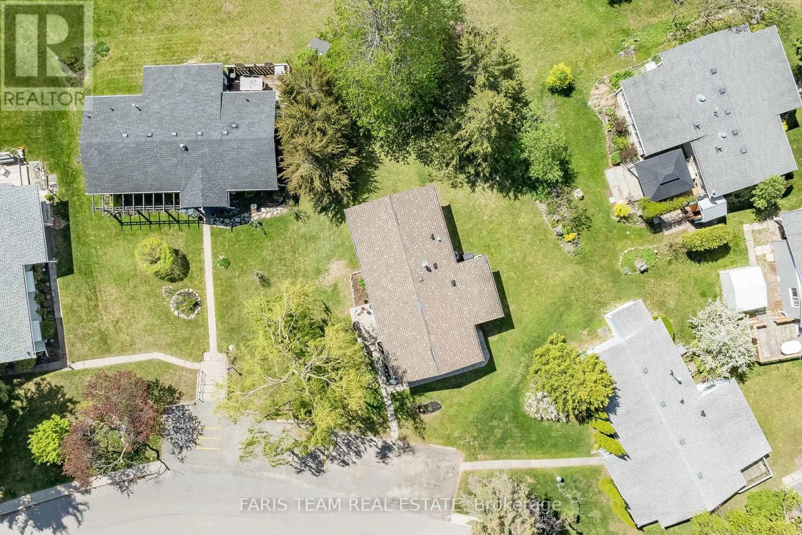 21 HAWTHORNE DRIVE Image 22