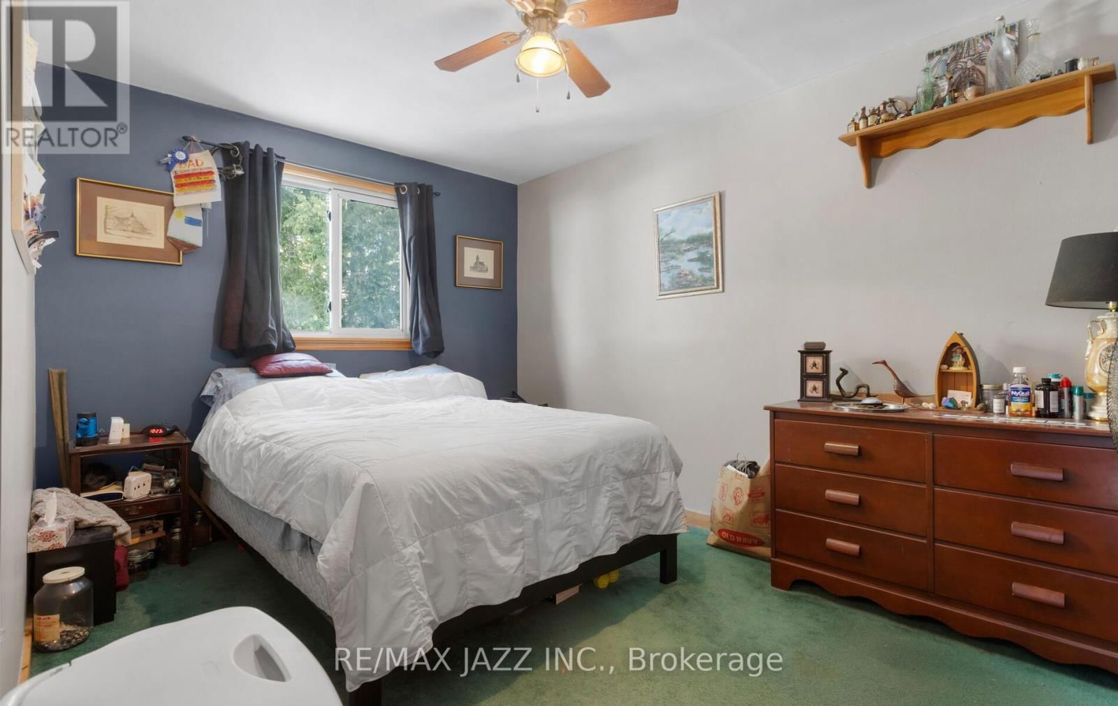 35 MAPLE STREET Image 14