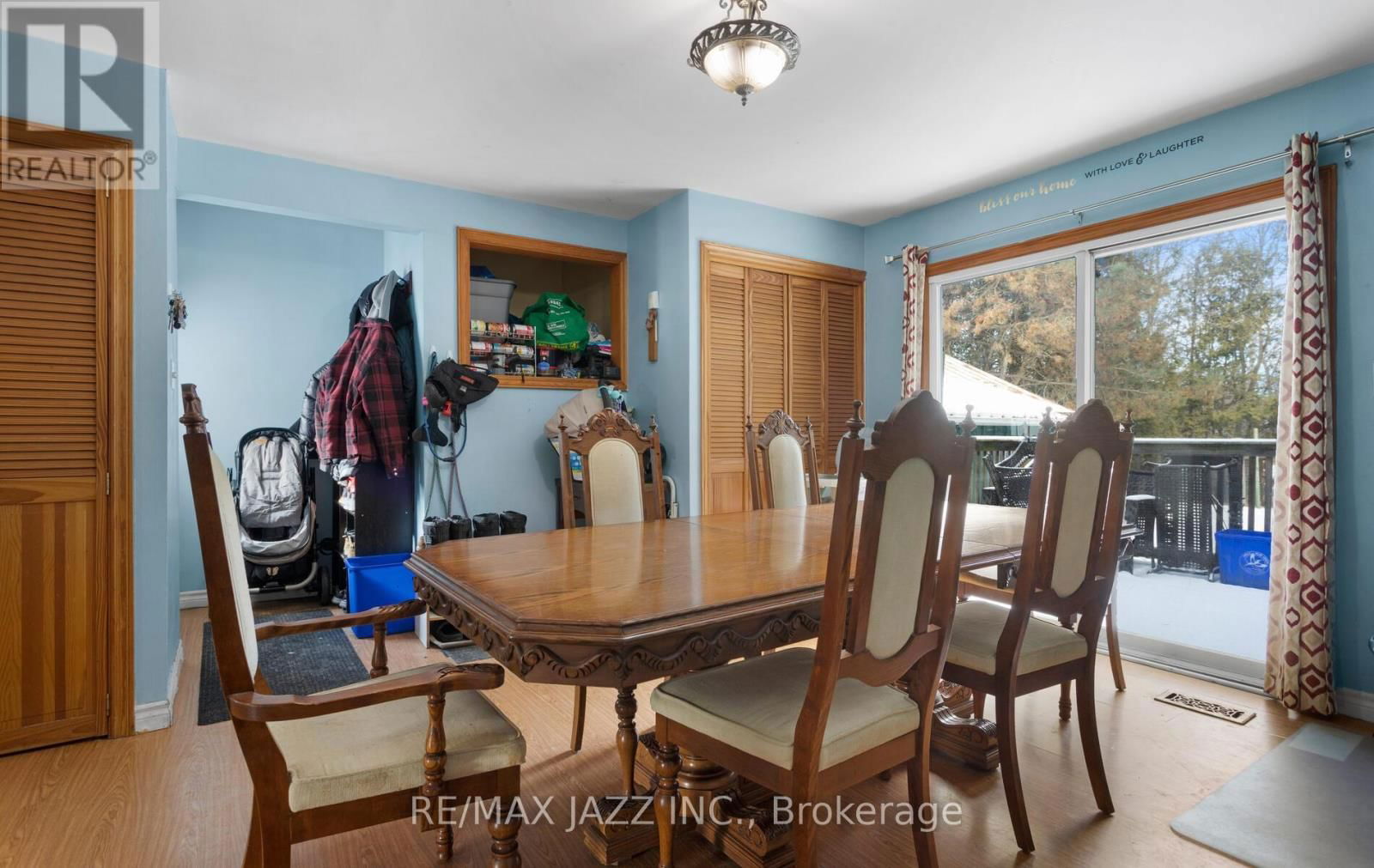35 MAPLE STREET Image 5