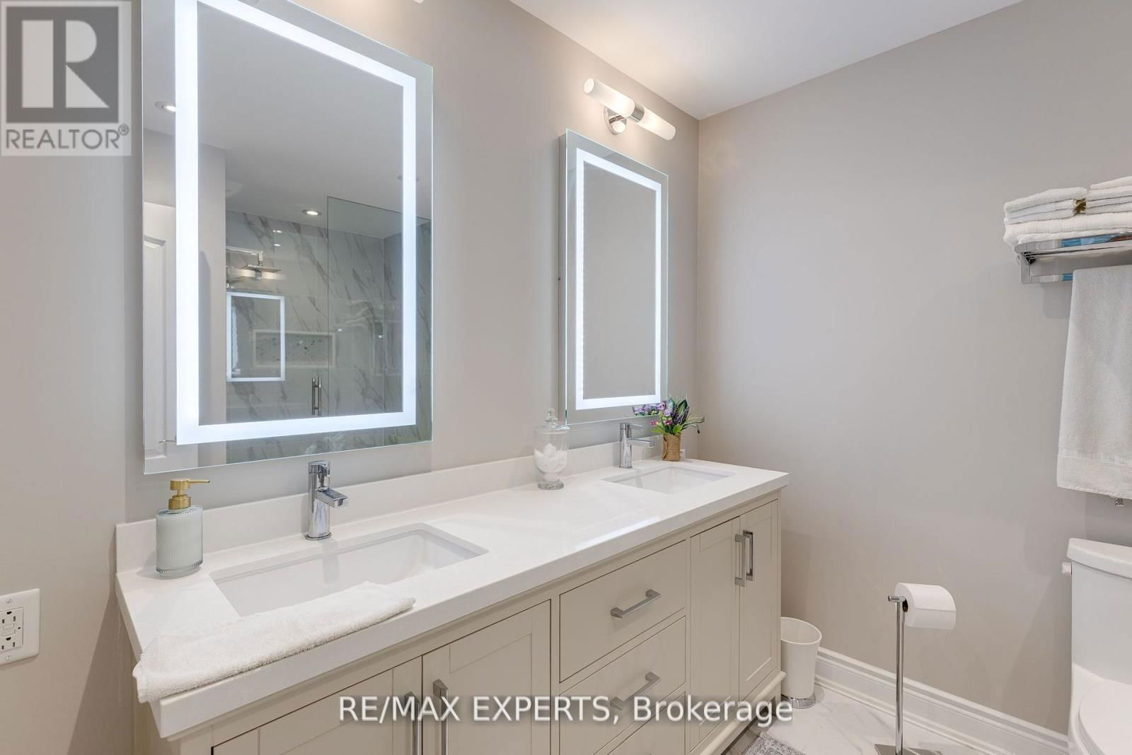 204 RIDGE WAY Image 11