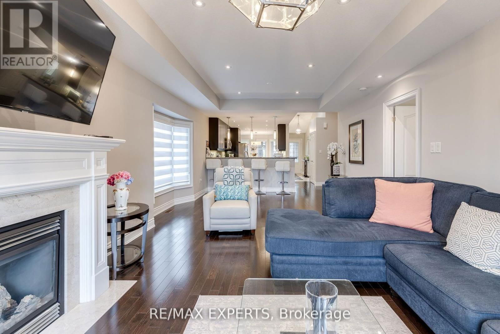 204 RIDGE WAY Image 17