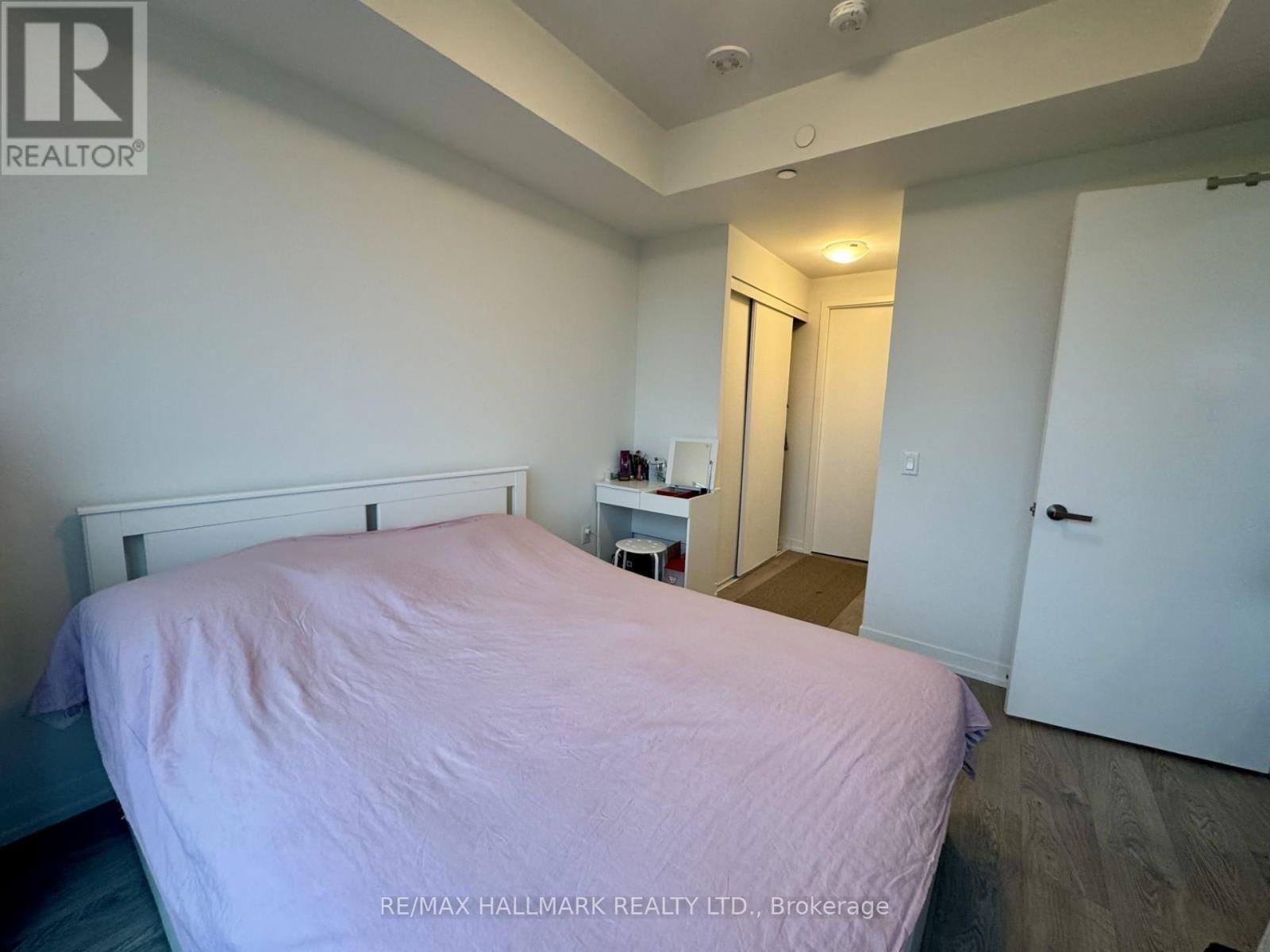 1009 - 3 ROSEWATER STREET Image 14