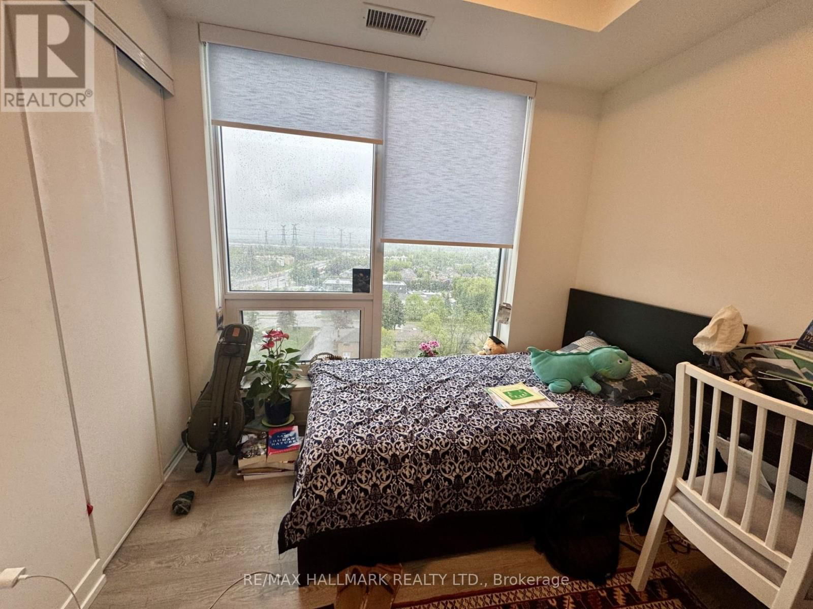 1009 - 3 ROSEWATER STREET Image 16