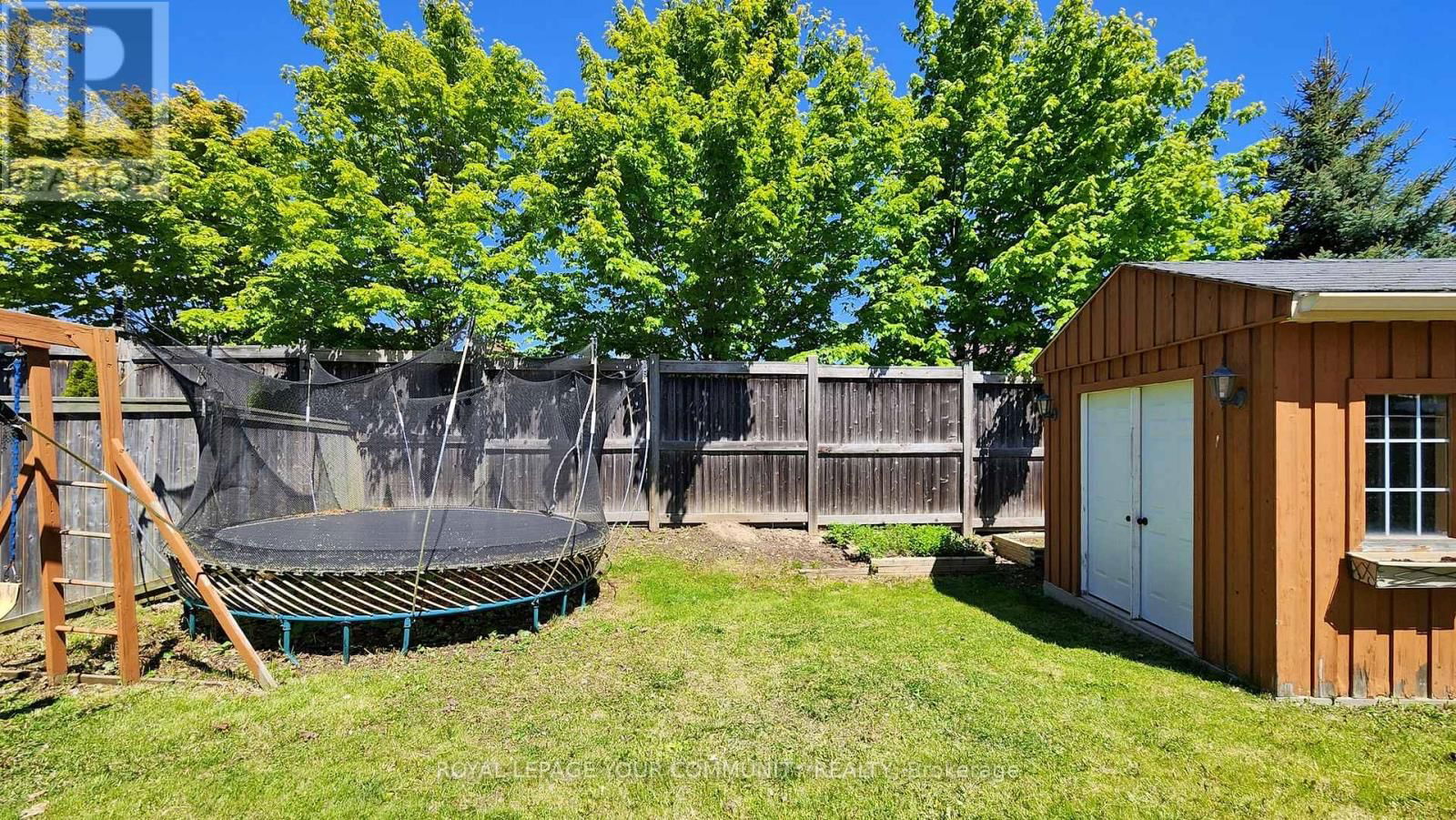 8 CANDLEWOOD COURT Image 47