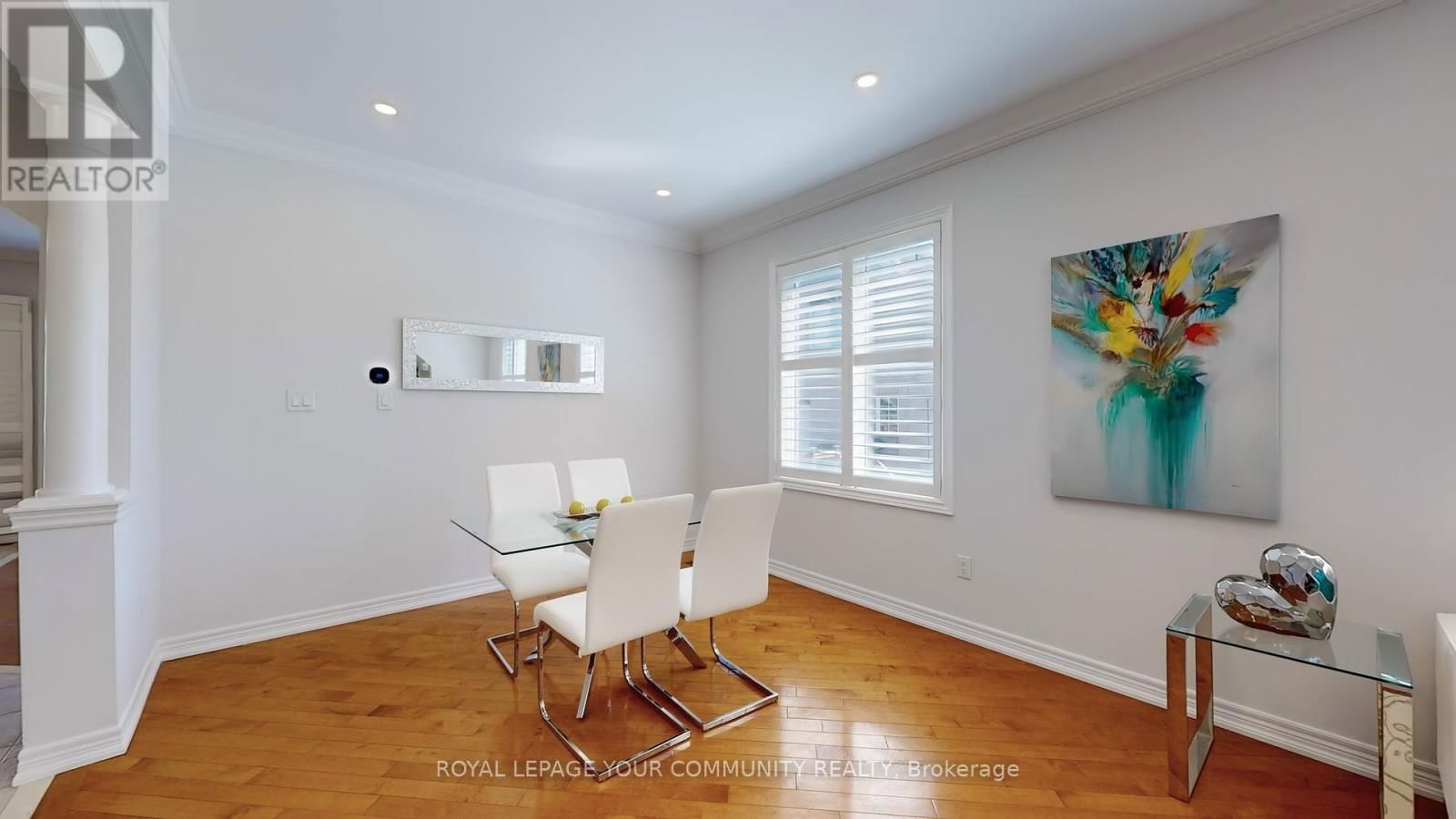 8 CANDLEWOOD COURT Image 8