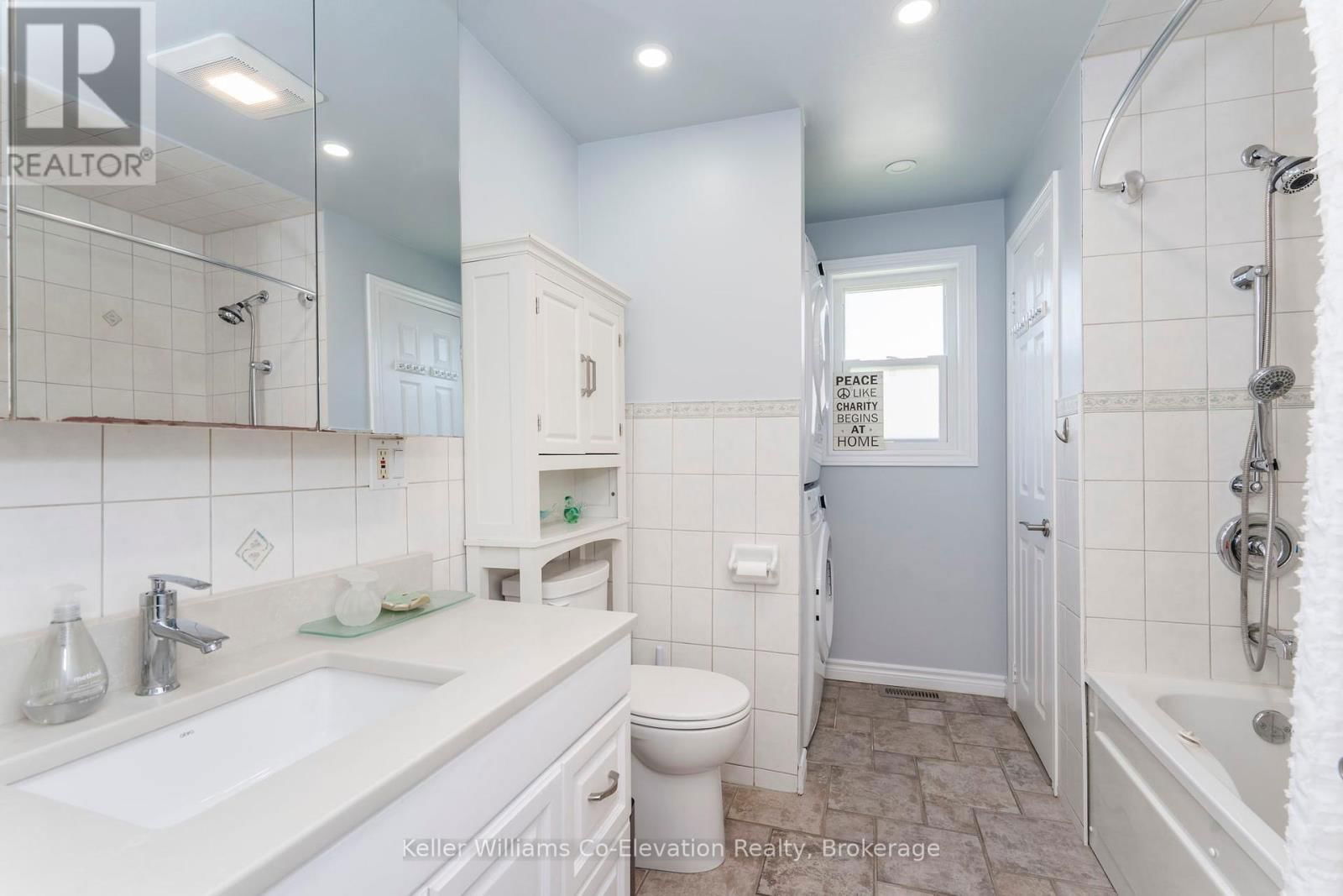 3952 ALCINA AVENUE Image 11