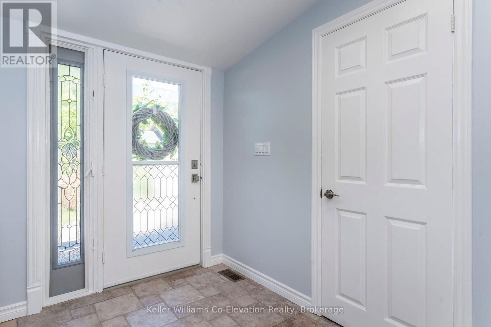3952 ALCINA AVENUE Image 3