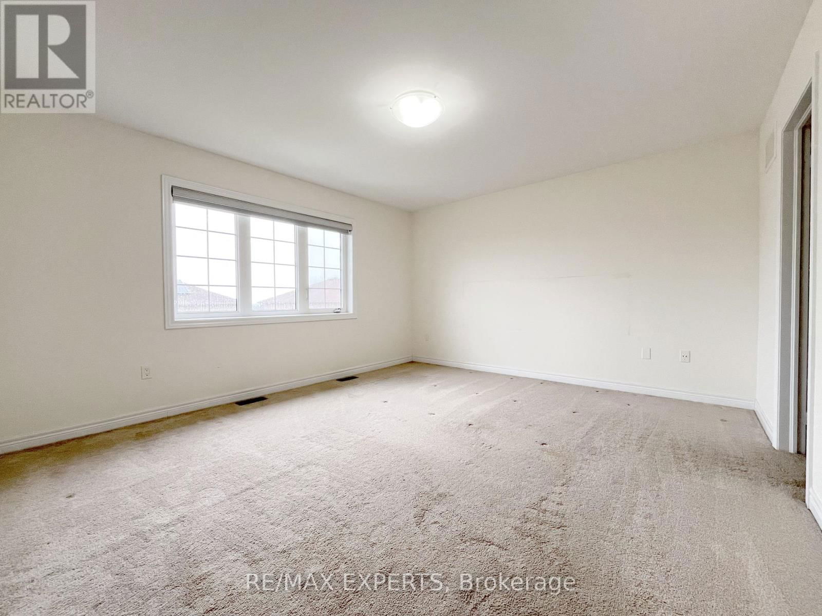 2217 LOZENBY STREET Image 14