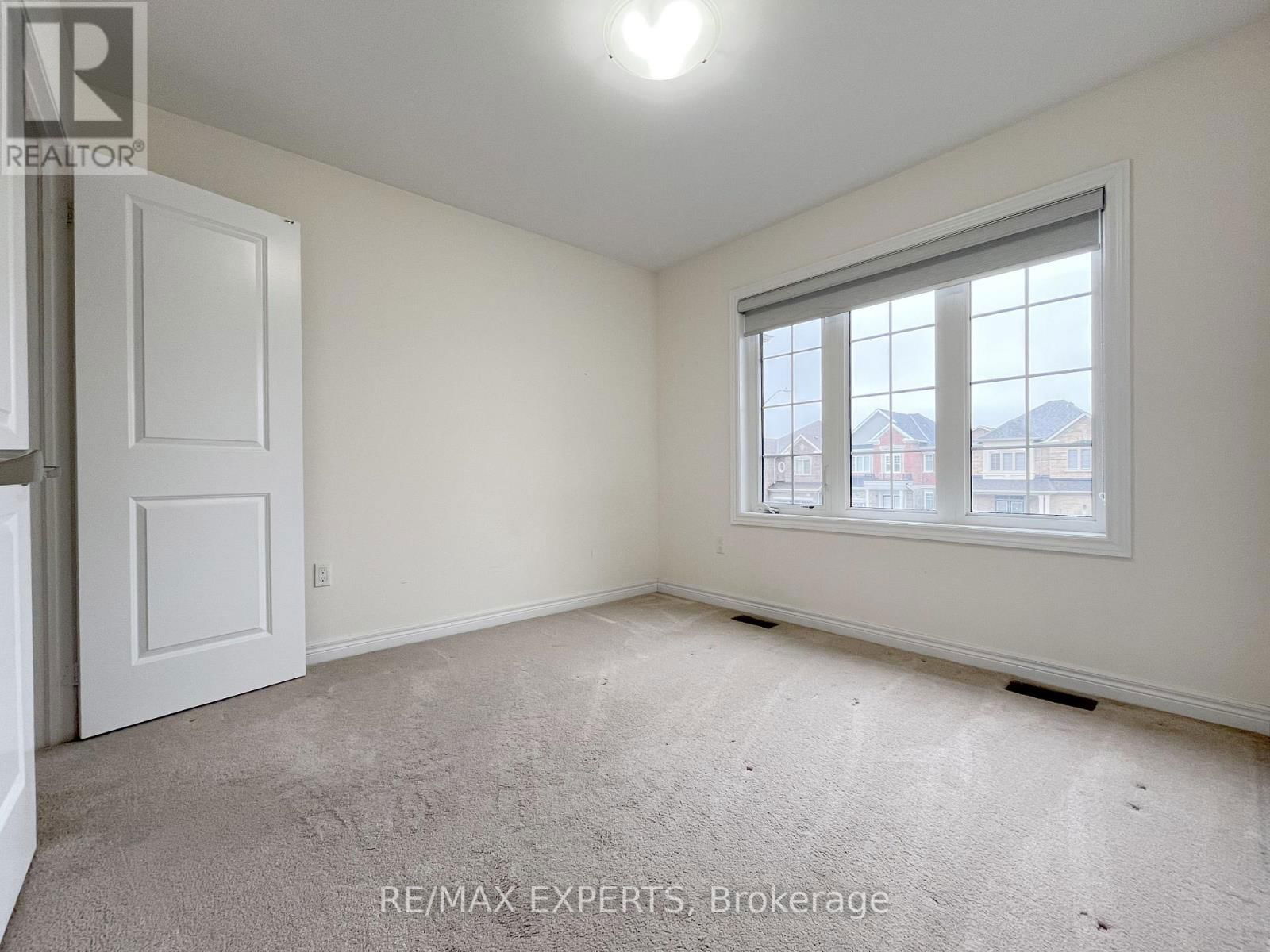 2217 LOZENBY STREET Image 23