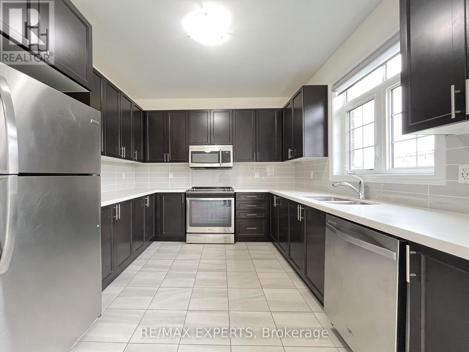 2217 LOZENBY STREET Image 9