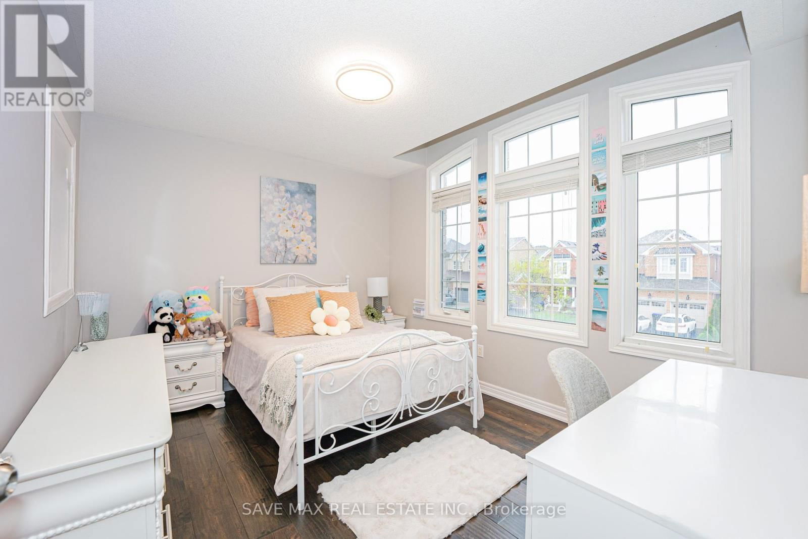 169 DOWNY EMERALD DRIVE Image 30