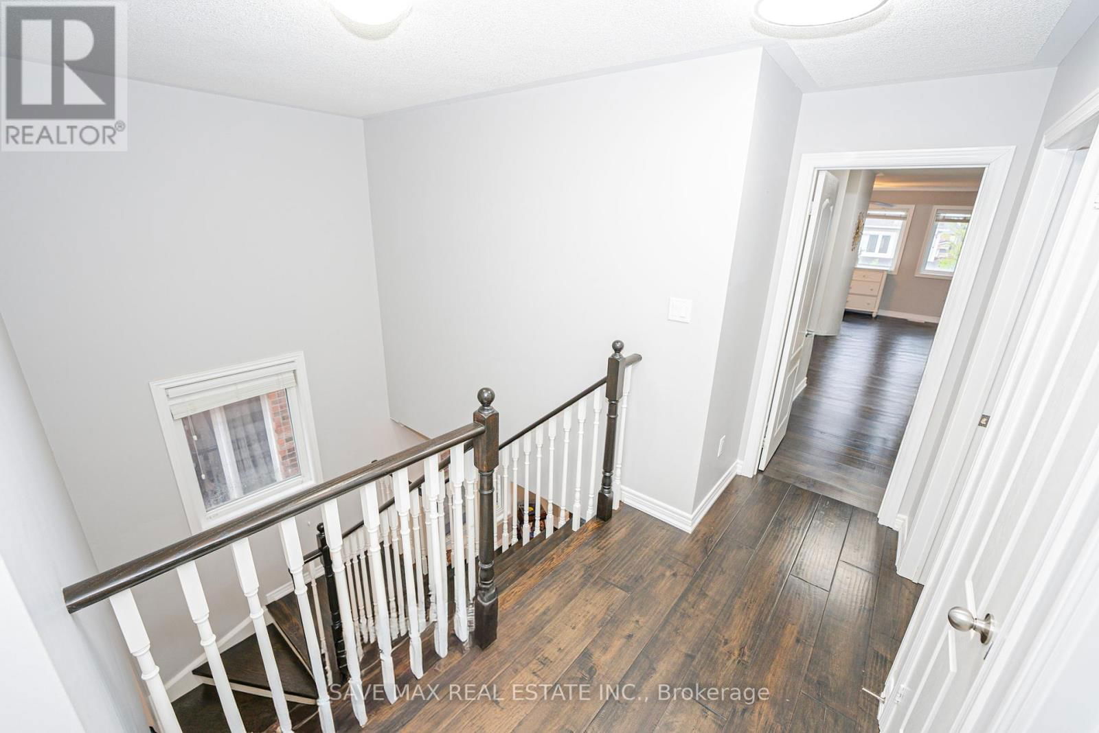 169 DOWNY EMERALD DRIVE Image 34
