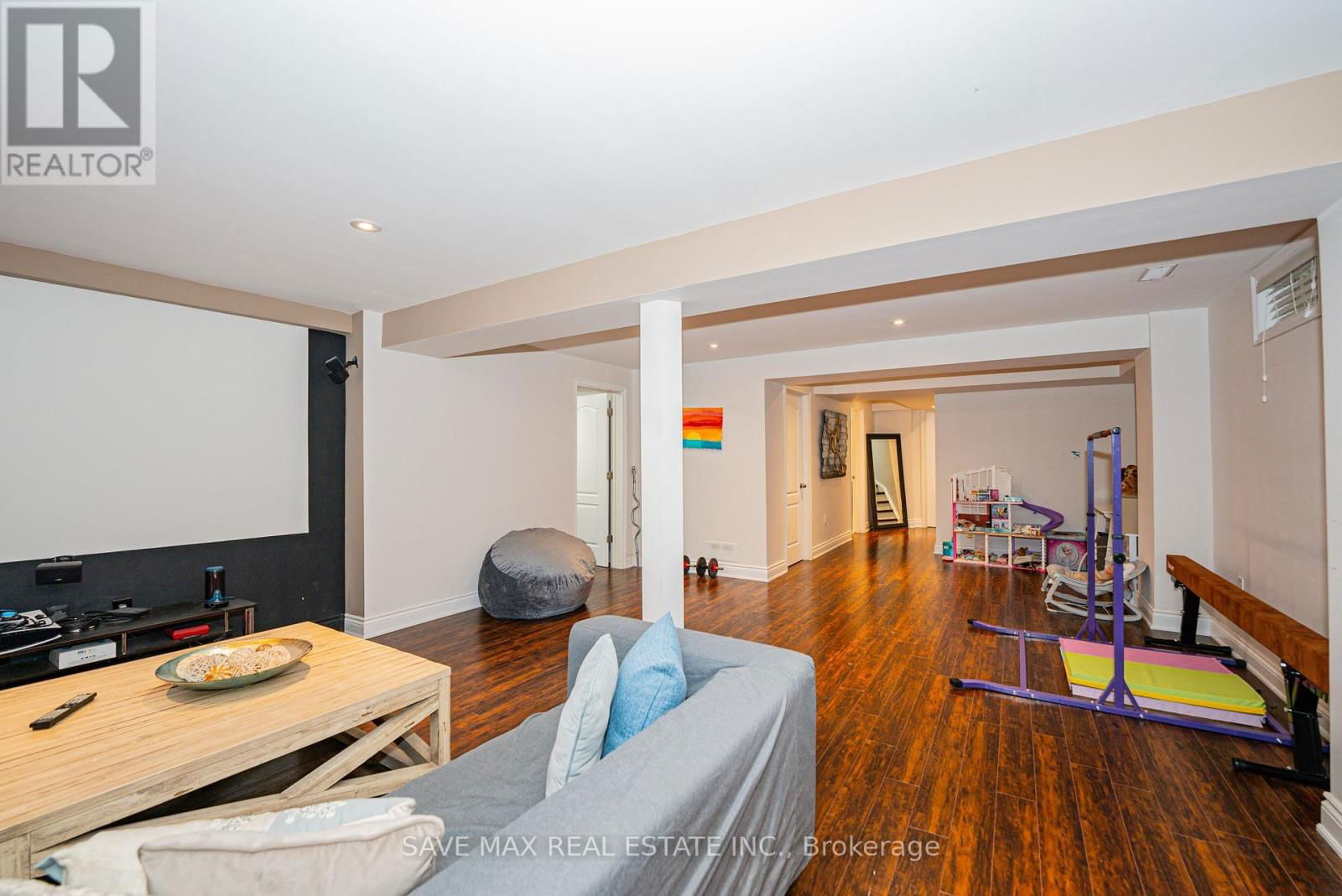 169 DOWNY EMERALD DRIVE Image 38