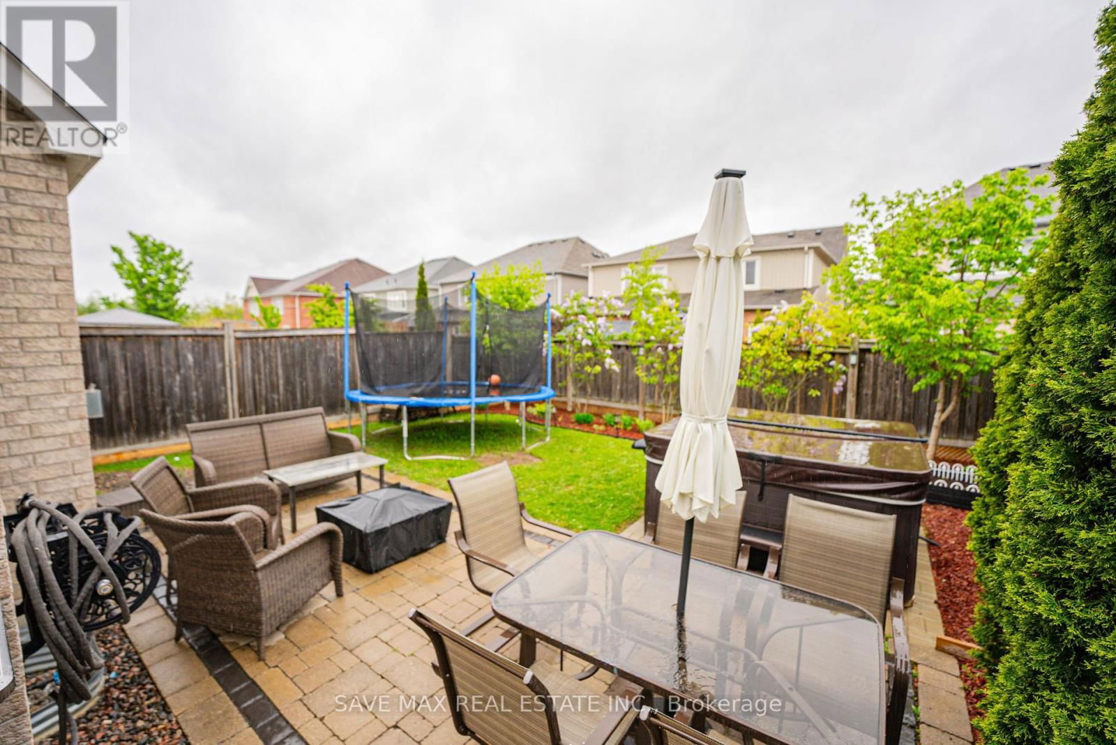 169 DOWNY EMERALD DRIVE Image 42