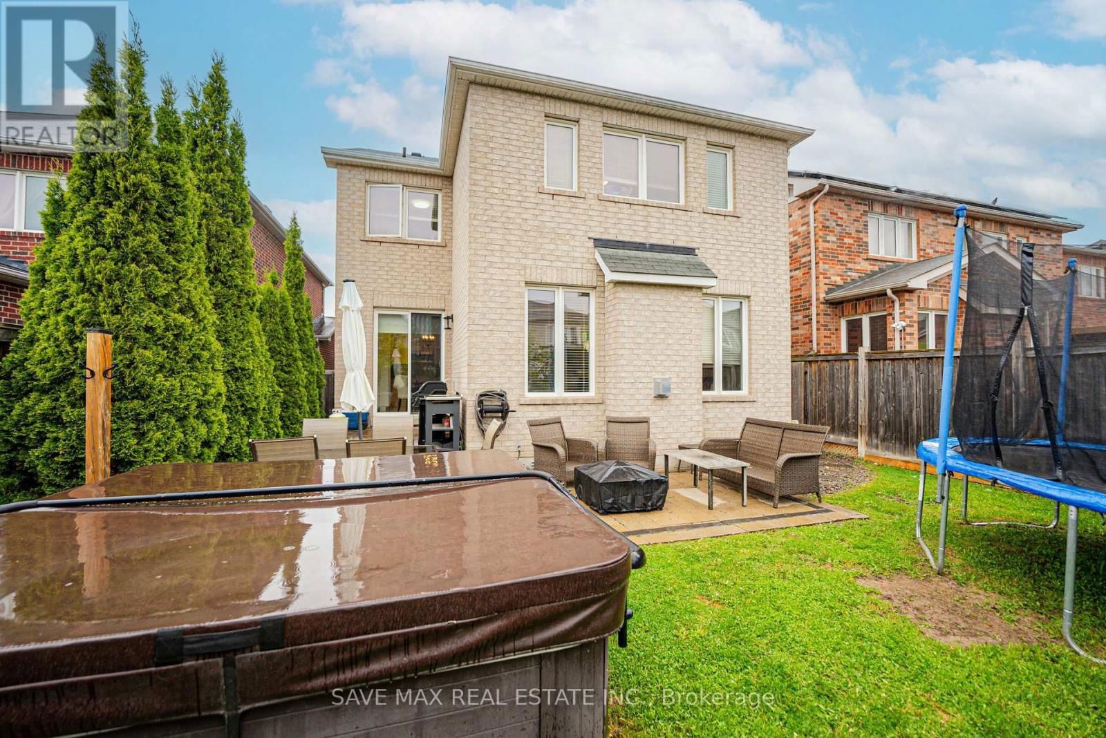 169 DOWNY EMERALD DRIVE Image 45