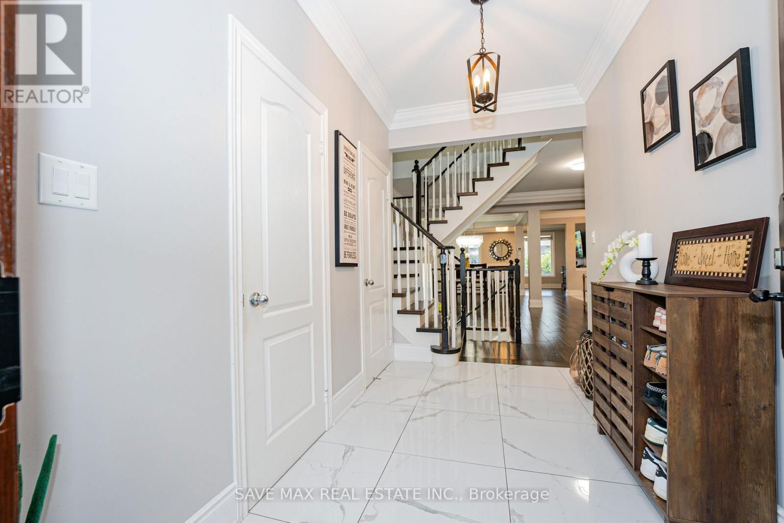 169 DOWNY EMERALD DRIVE Image 6