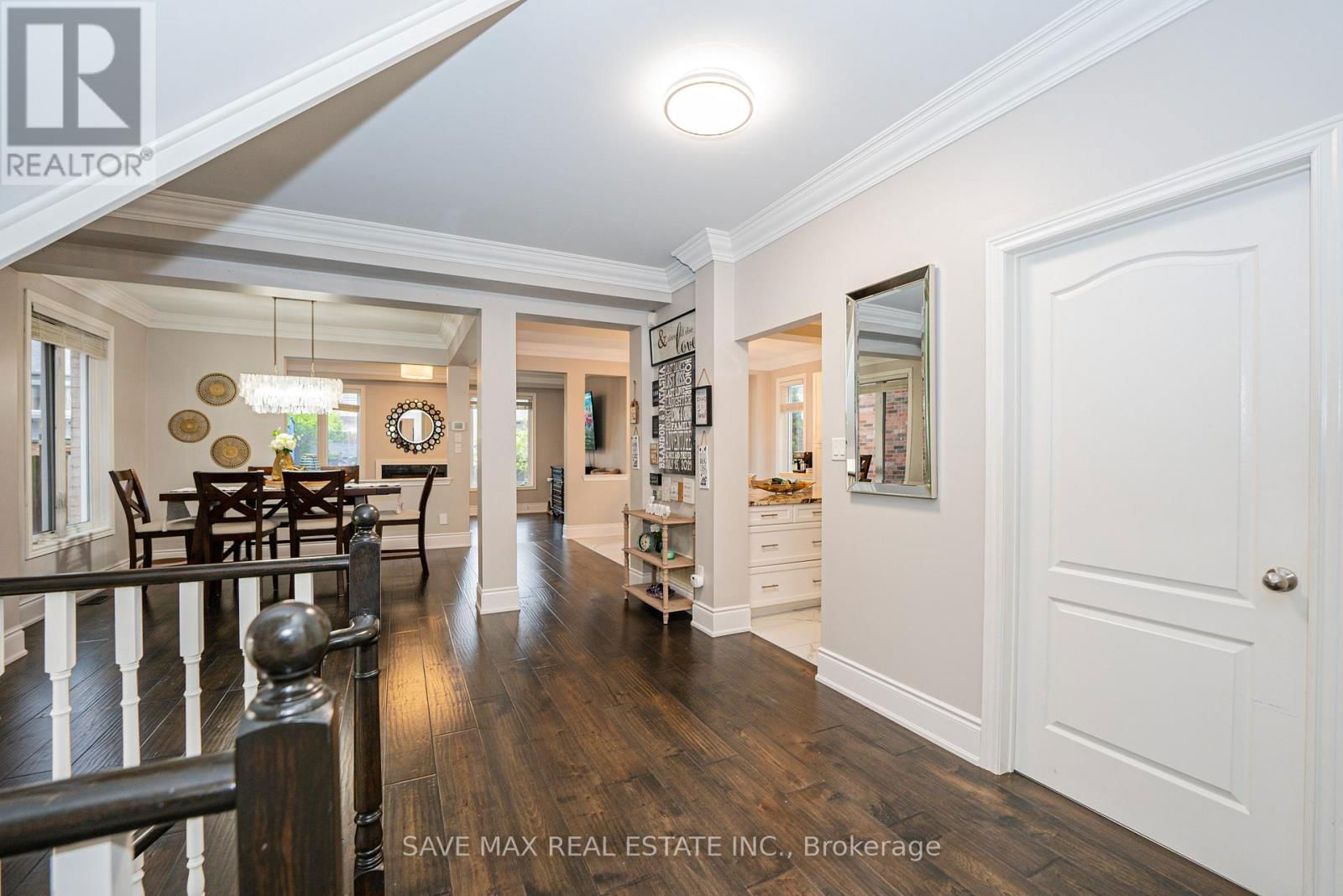 169 DOWNY EMERALD DRIVE Image 7