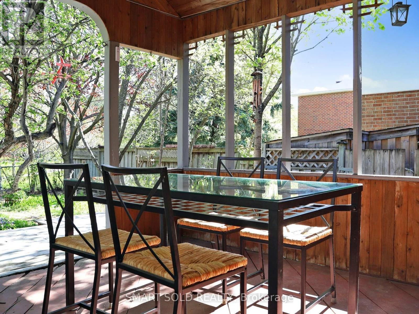 168 STEPHEN STREET Image 30