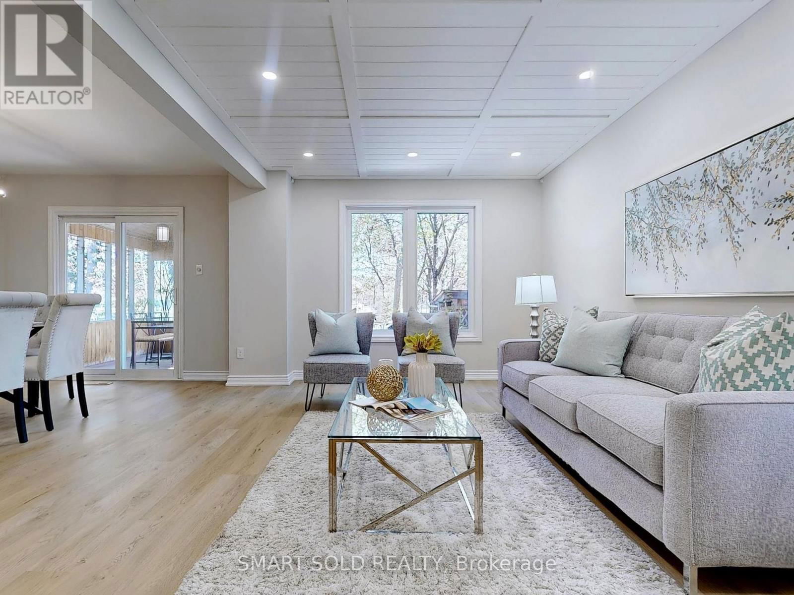 168 STEPHEN STREET Image 4
