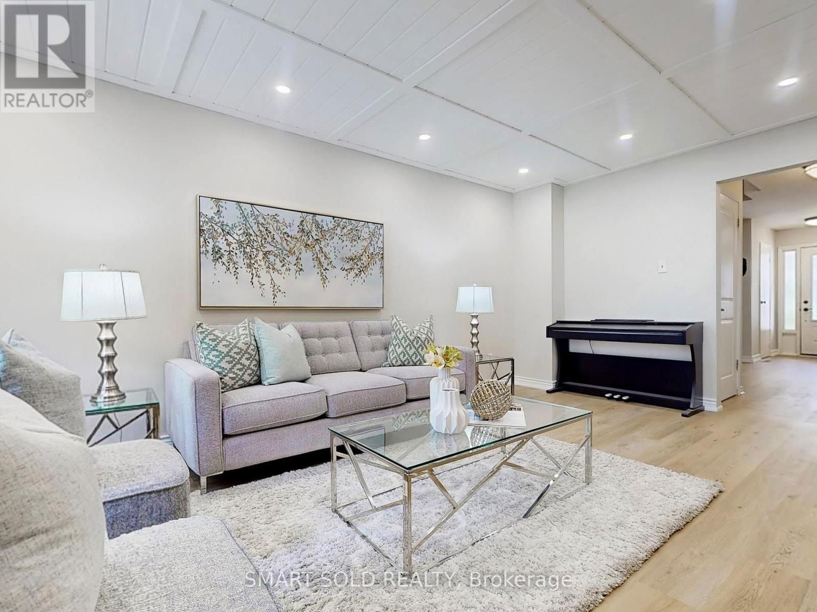 168 STEPHEN STREET Image 5