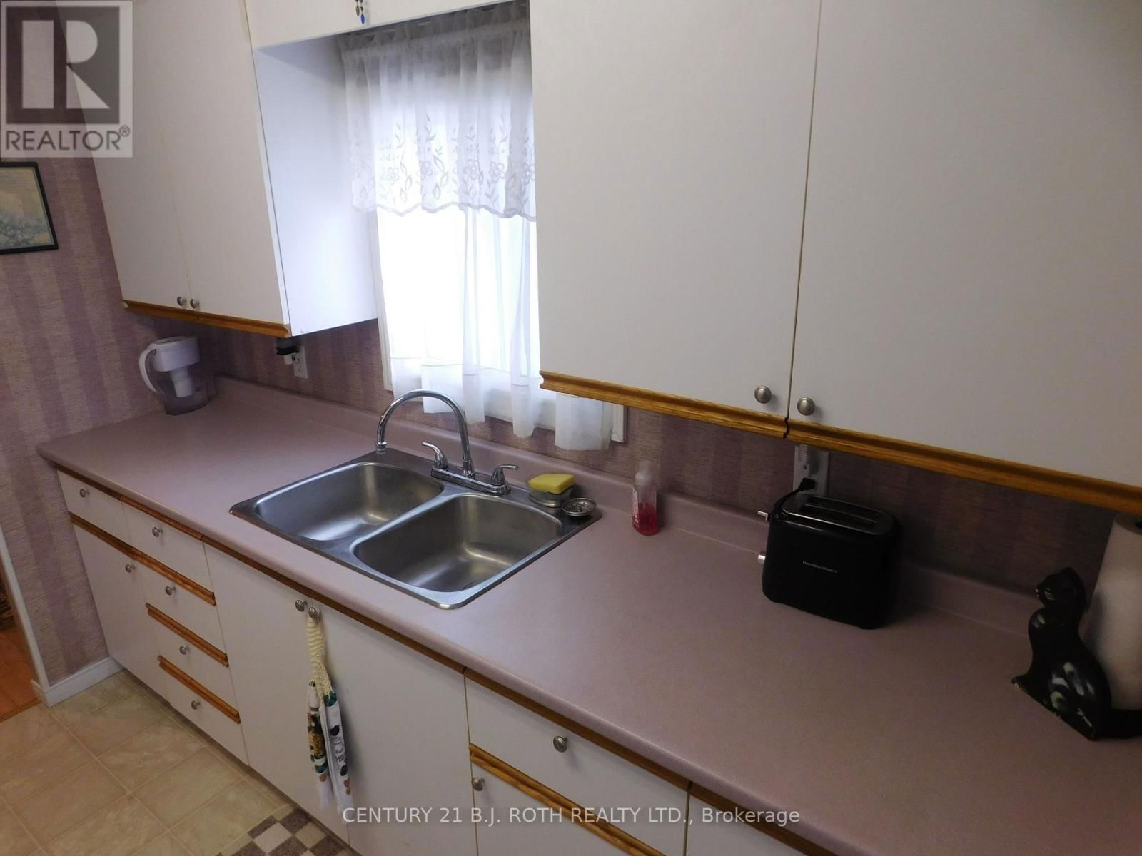 2 MIMOSA DRIVE Image 10