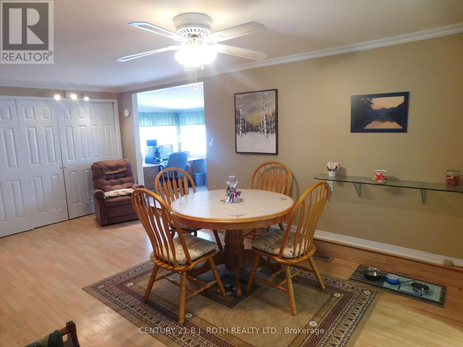2 MIMOSA DRIVE Image 18