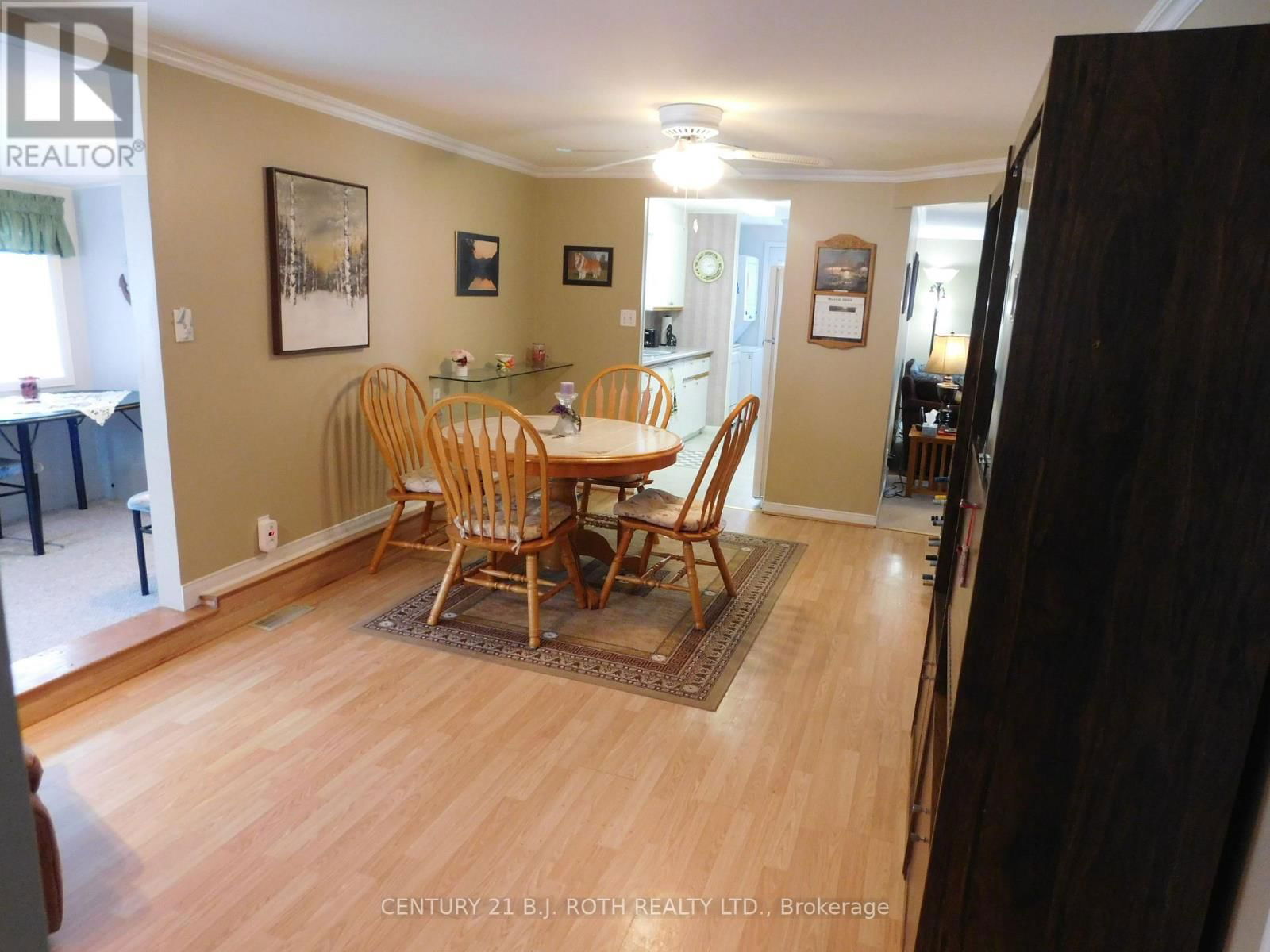 2 MIMOSA DRIVE Image 20