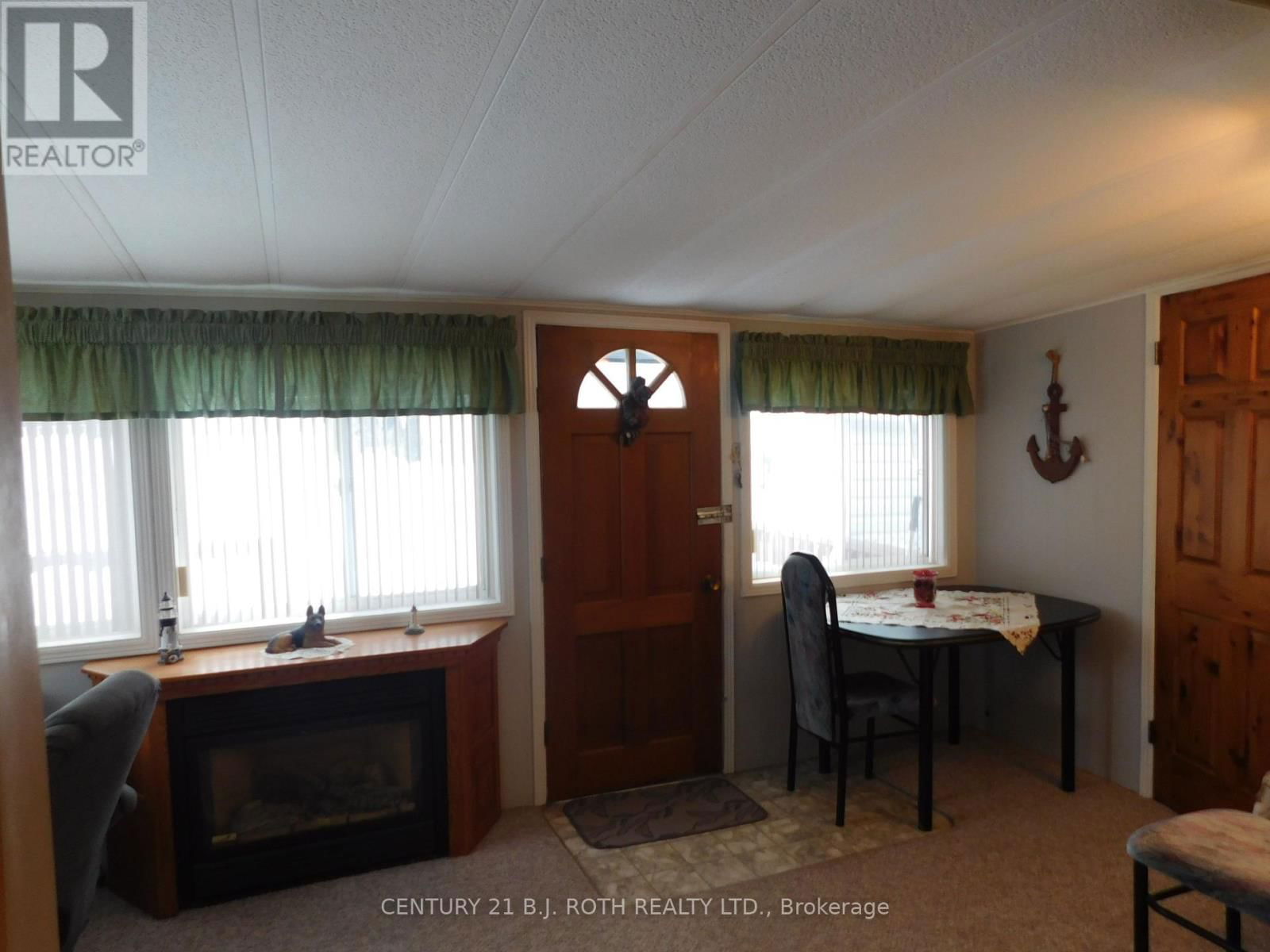 2 MIMOSA DRIVE Image 23
