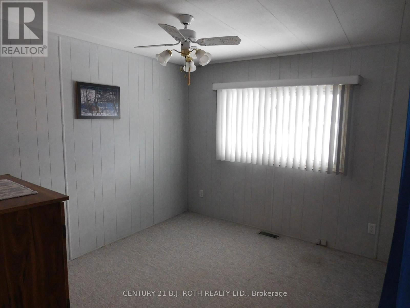 2 MIMOSA DRIVE Image 24