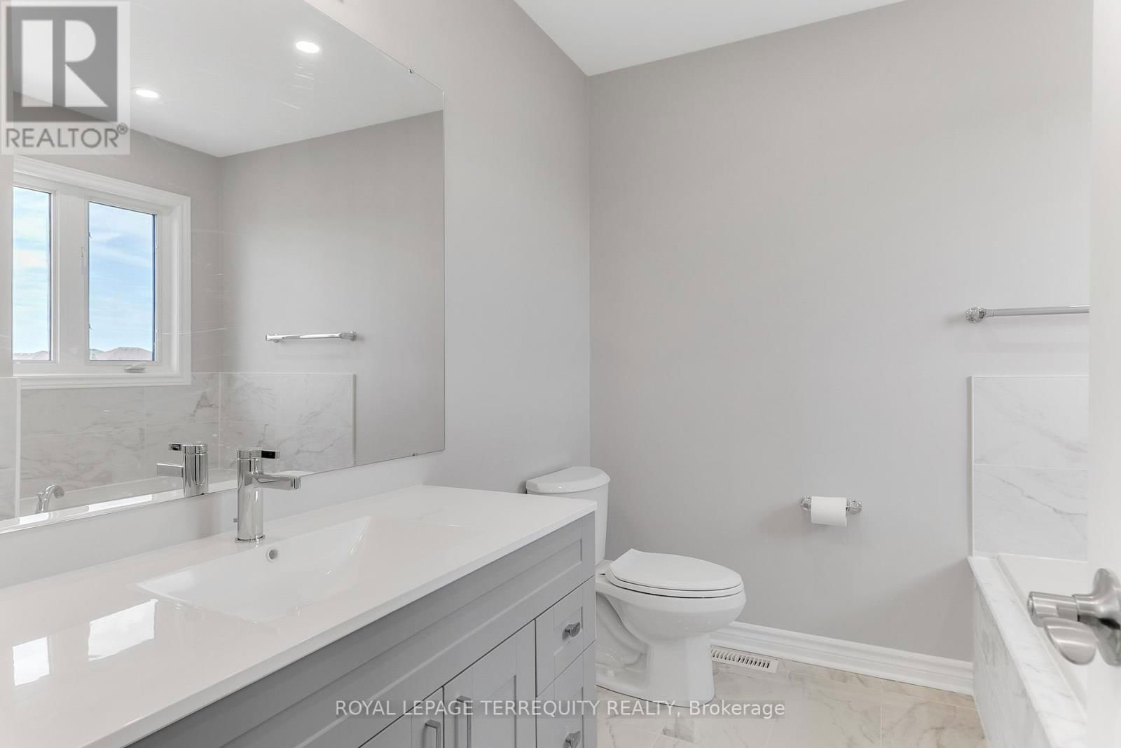 93 SILVERADO TRAIL Image 19
