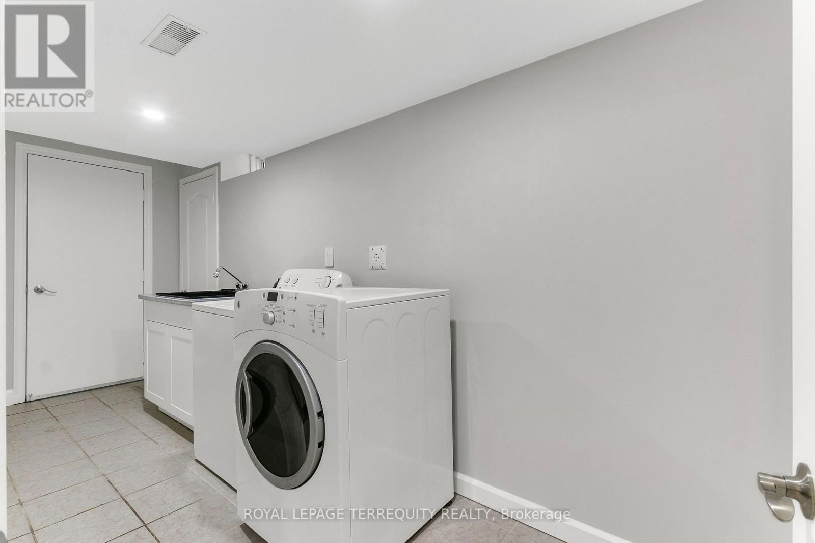 93 SILVERADO TRAIL Image 30