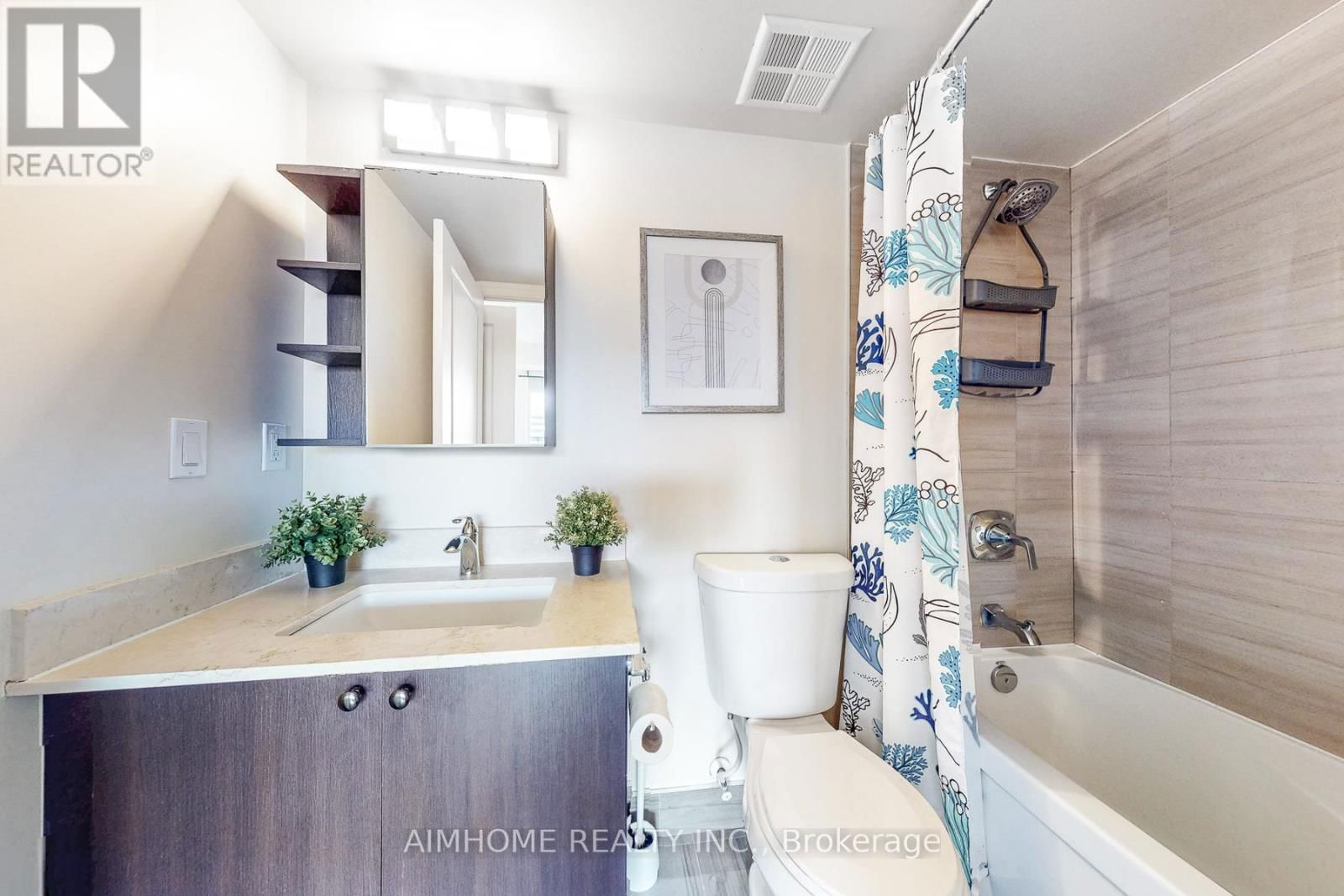 1004 - 8110 BIRCHMOUNT ROAD Image 17