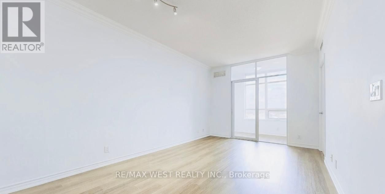 1404 - 9235 JANE STREET Image 7
