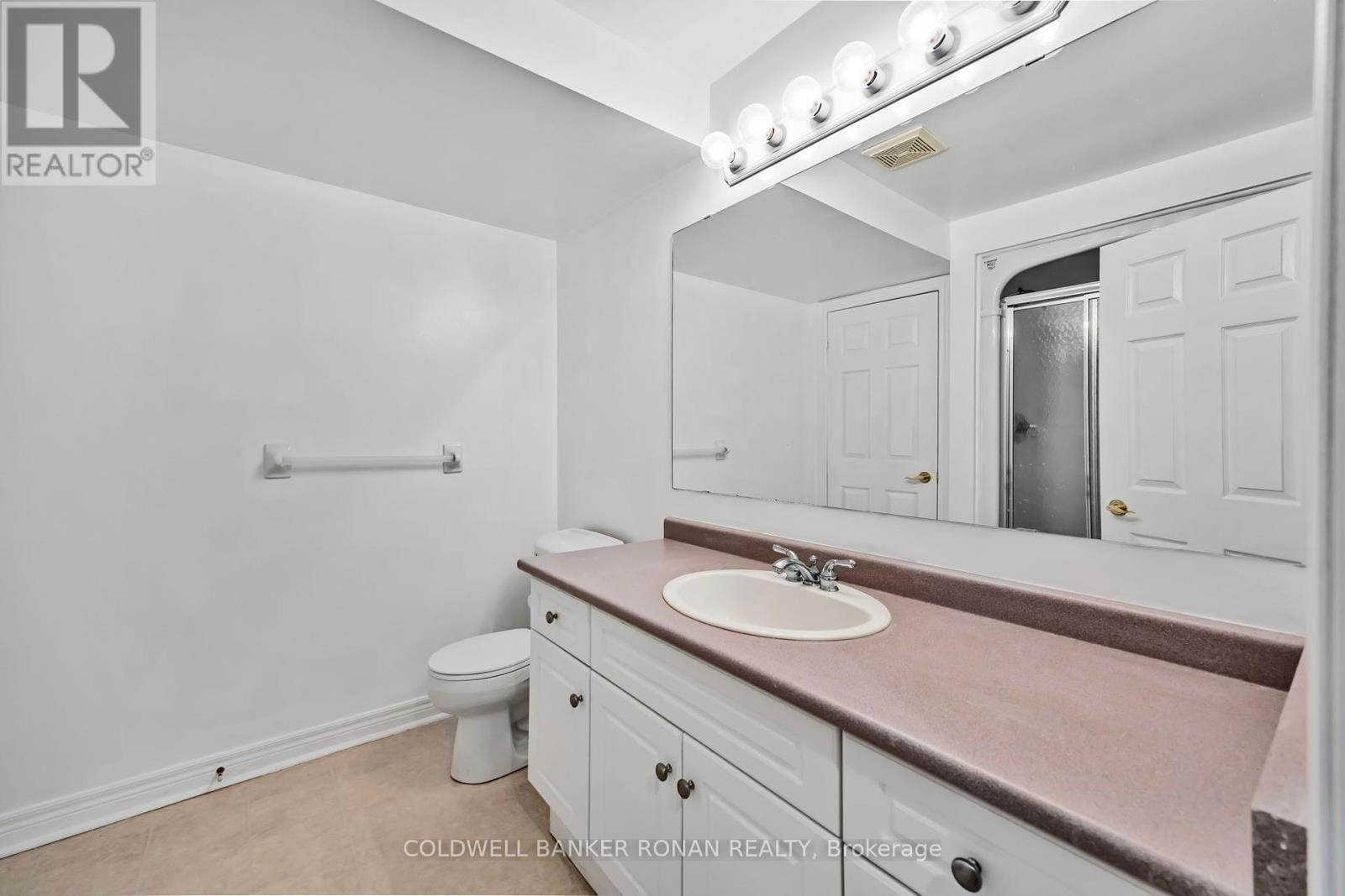 9 - 8 MALIBU MANOR WEST Image 38