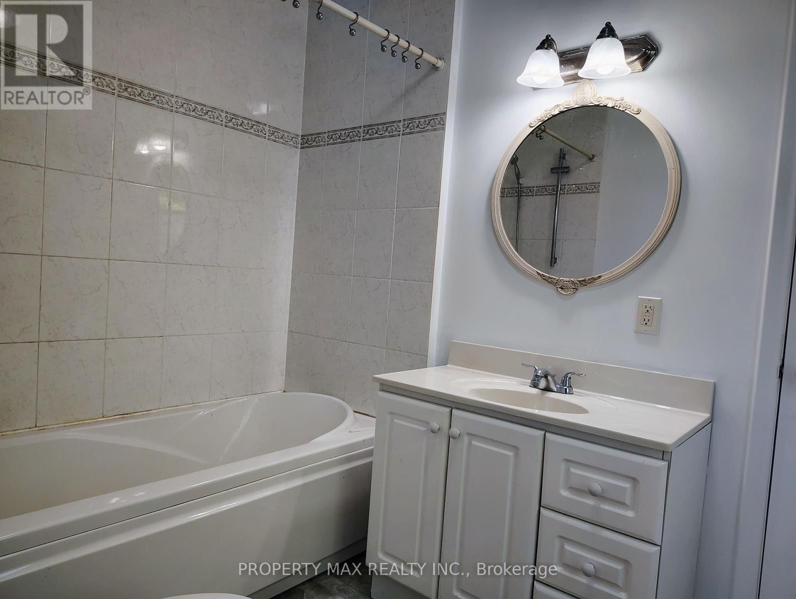 5363 DAVIS DRIVE Image 10
