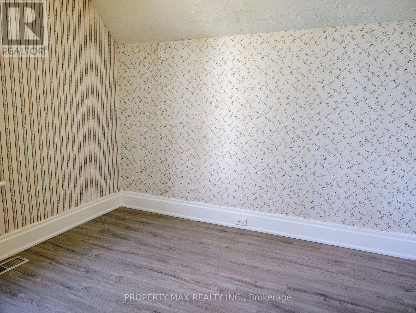 5363 DAVIS DRIVE Image 11