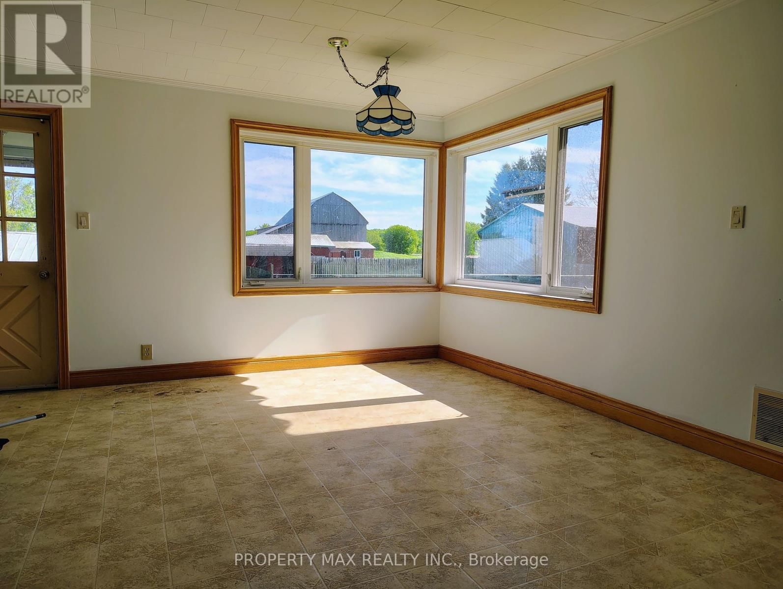 5363 DAVIS DRIVE Image 5