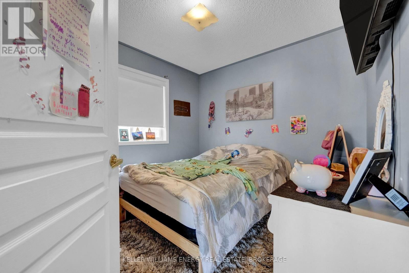24 KEN WAGG CRESCENT Image 41
