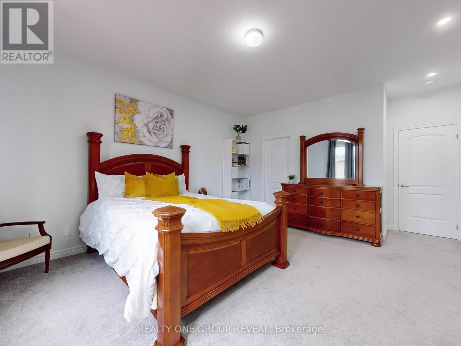 58 BUSATO DRIVE Image 23