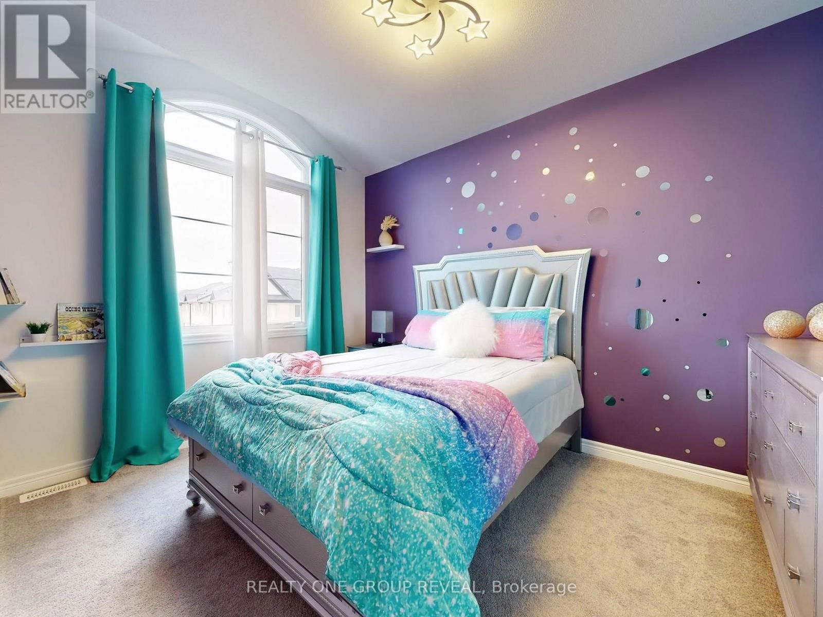 58 BUSATO DRIVE Image 36