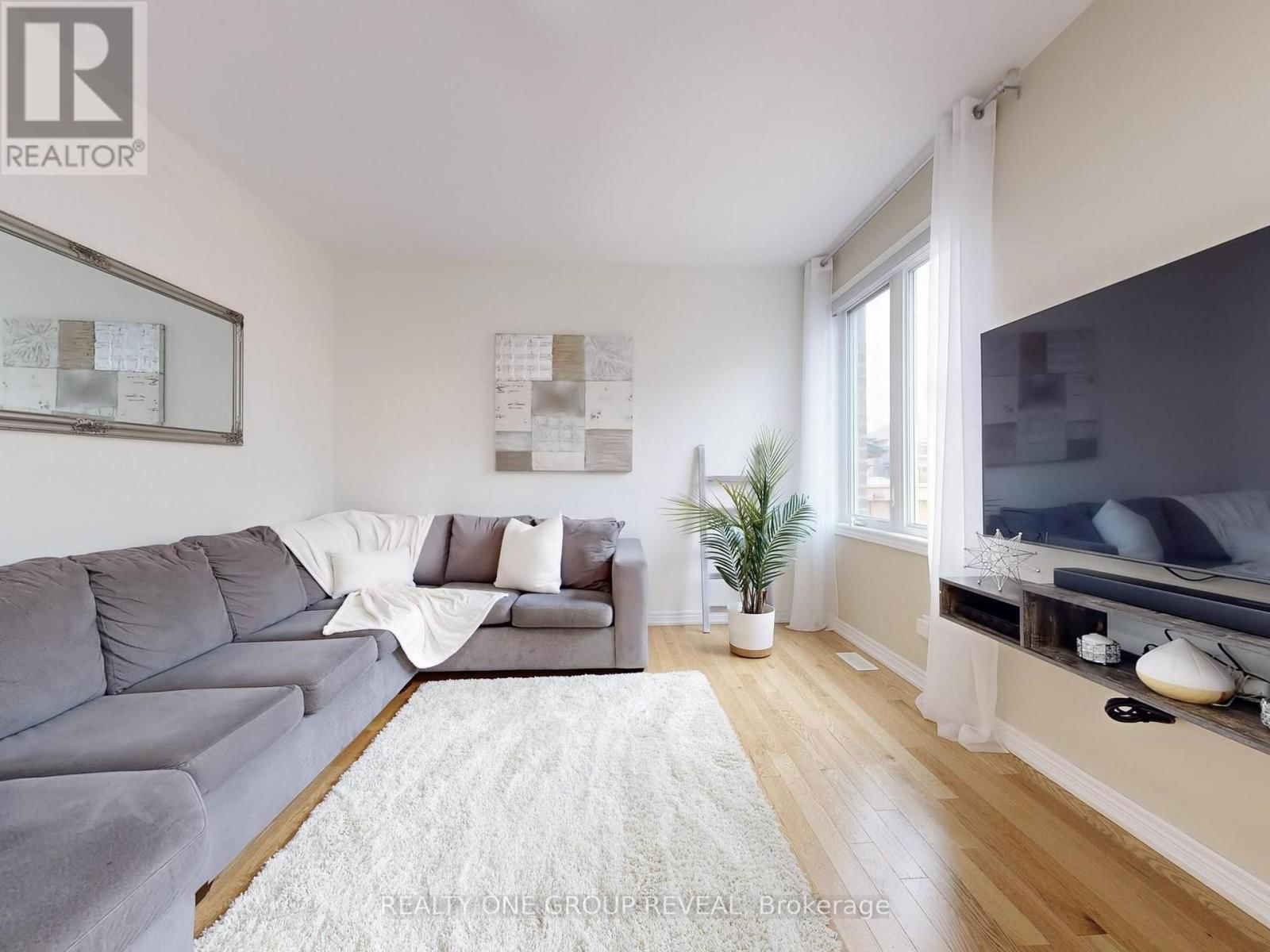 58 BUSATO DRIVE Image 7