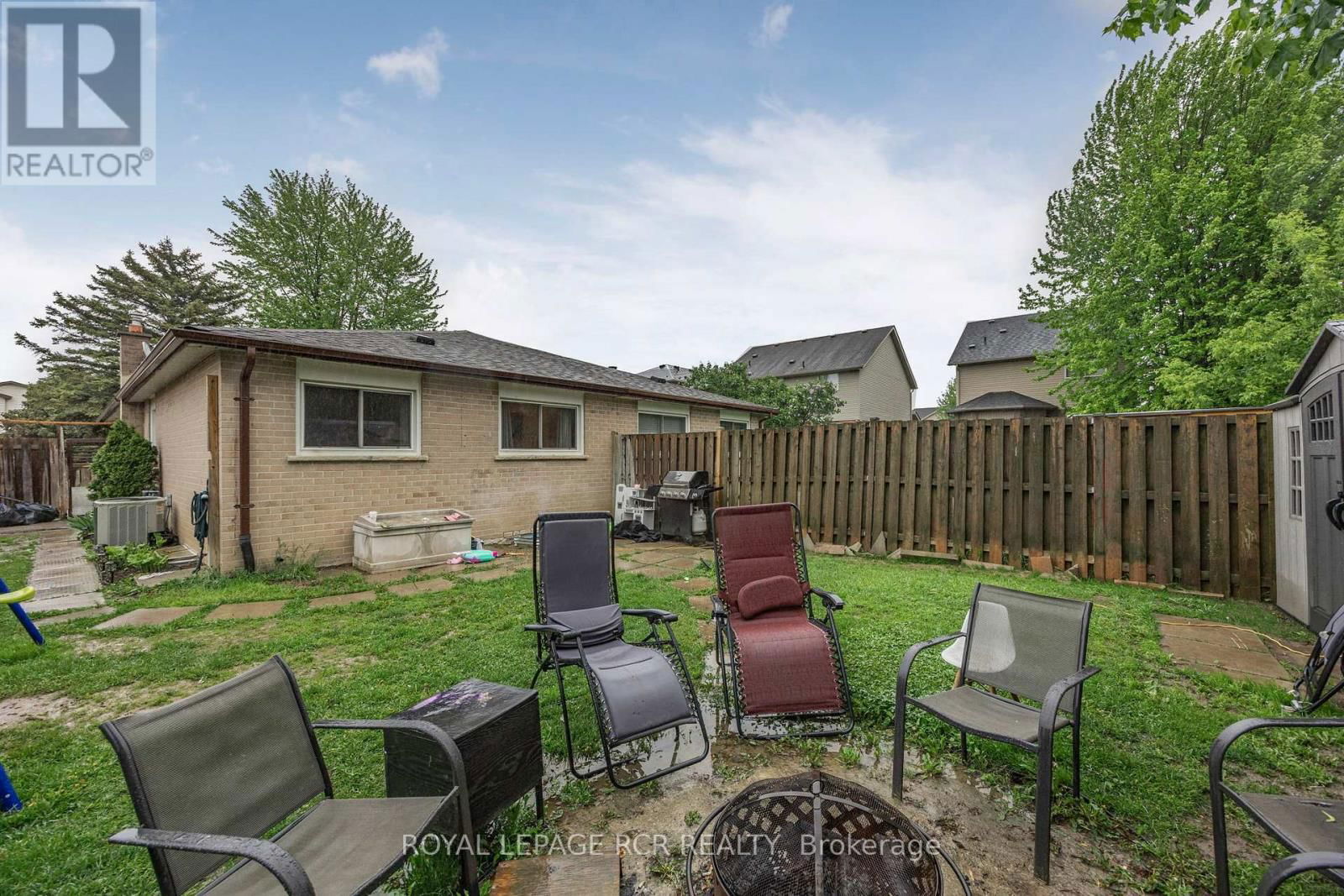 14 MCMULKIN STREET Image 38