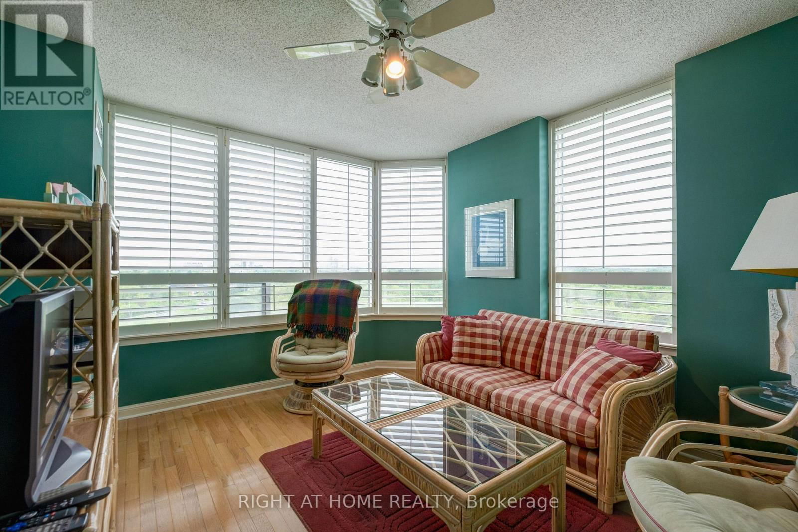 914 - 610 BULLOCK DRIVE Image 21